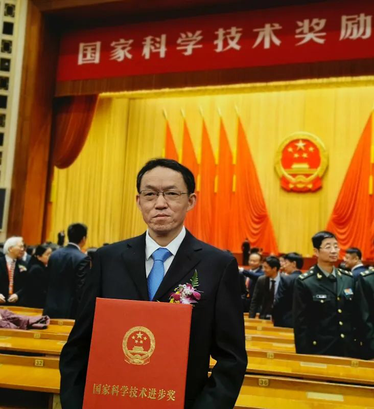 梅顺齐教授荣膺2019年中国纺织行业年度创新人物称号